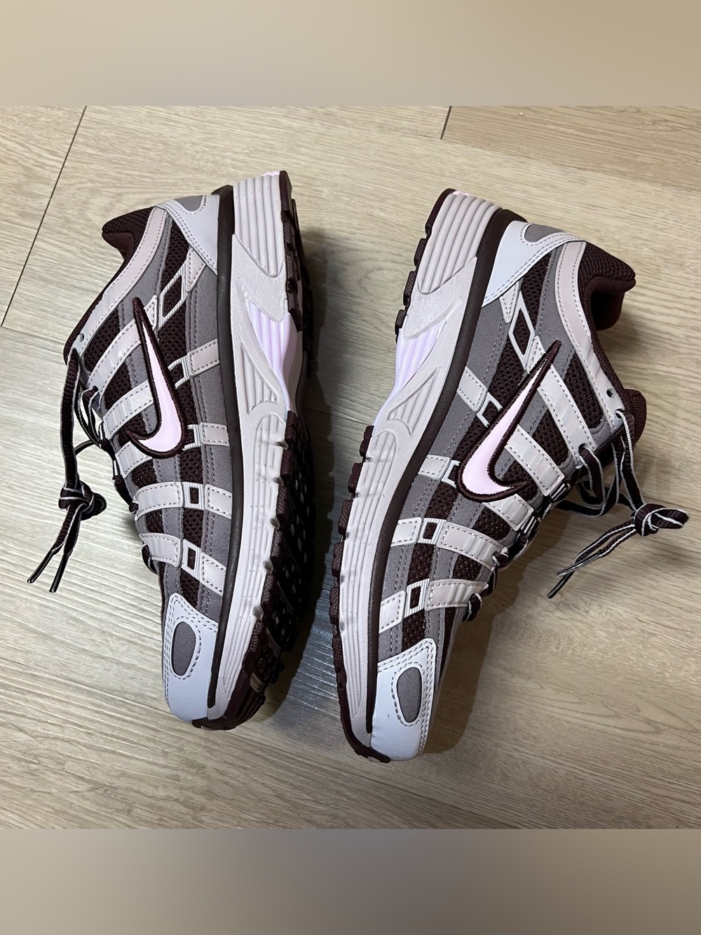 NEW NIKE P-6000 Burgundy Crush Pink Foam WMNS HV2522 600 - Picture 5 of 12